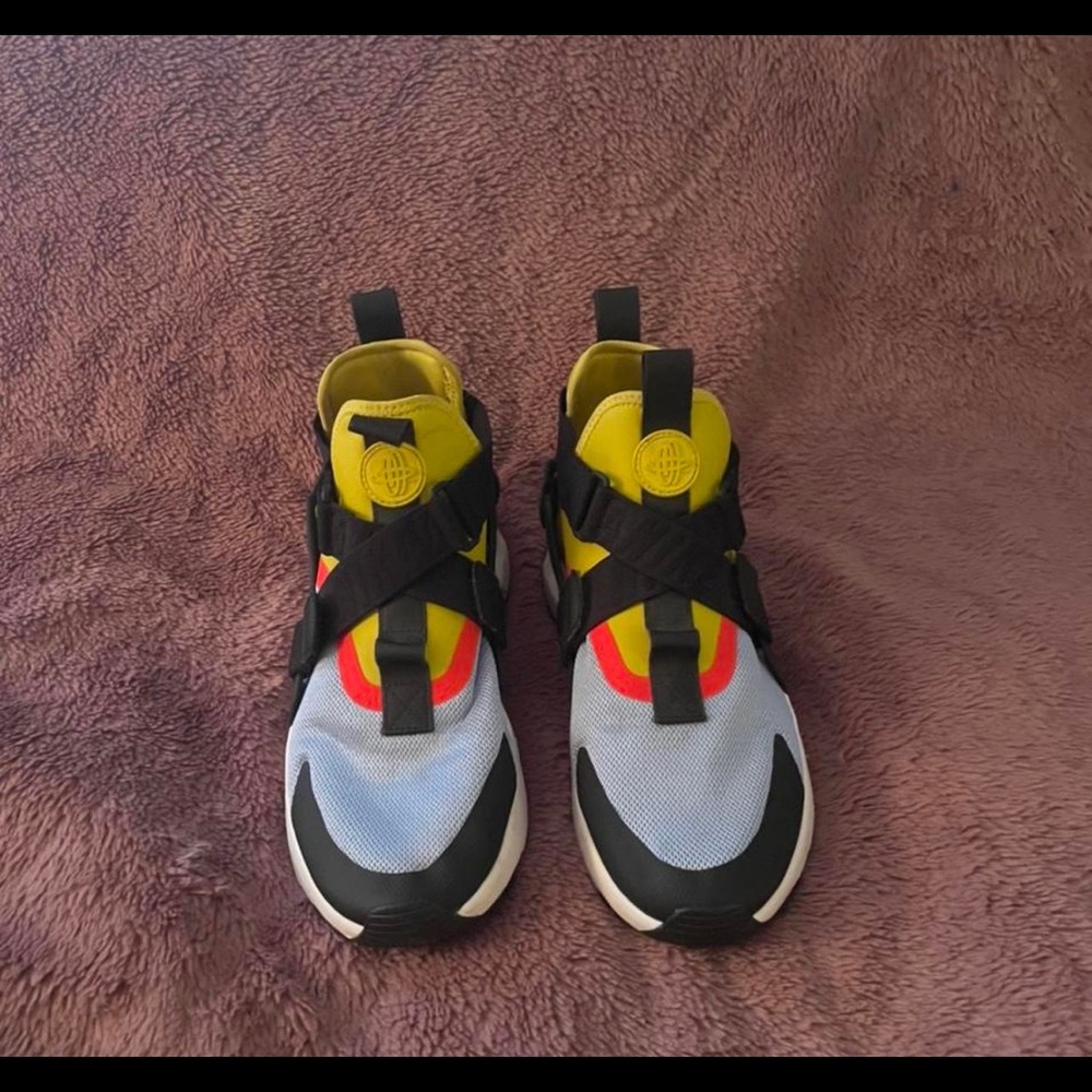 Nike shoes